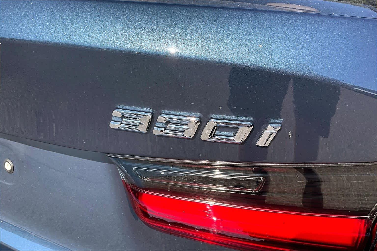 2025 BMW 3 Series 28