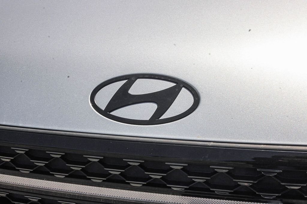 New 2026 Silver Hyundai Calligraphy image 5