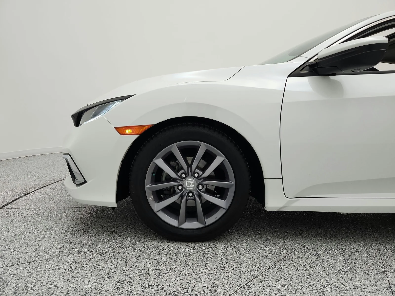 Used 2019 Platinum White Pearl Honda EX CVT image 18