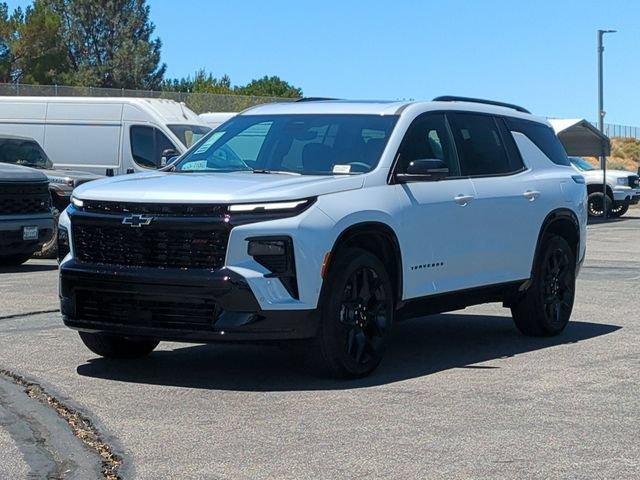 Used 2026 Polar White Tricoat Chevrolet RS image 4