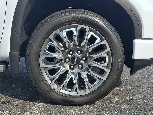 New 2026 Glacier White Tricoat GMC Denali Ultimate image 8