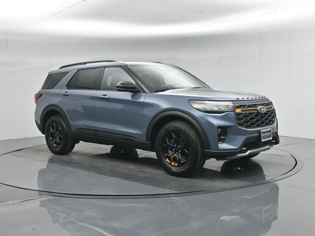 New 2026 Vapor Blue Metallic Ford Tremor image 6