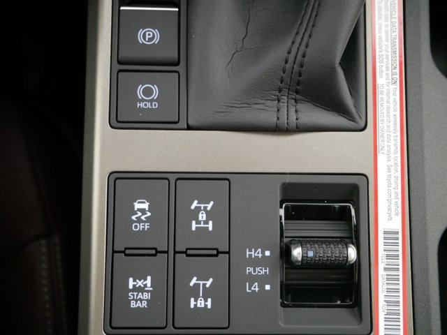 New 2027 Ice Cap Toyota Land Cruiser image 30