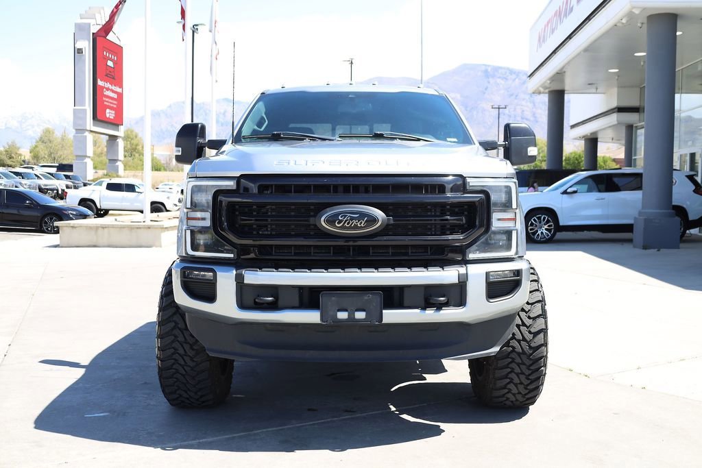 Used 2022 Silver Metallic Ford LARIAT image 9