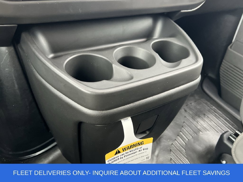 2025 Chevrolet Express Cargo Work Van - Photo 18