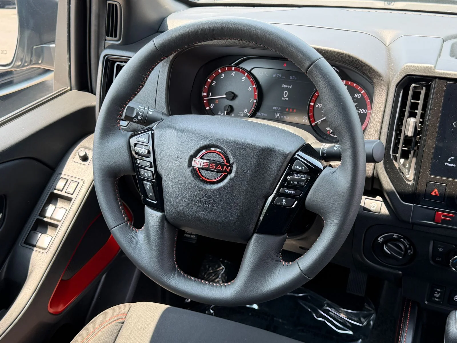 Used 2025 Black Nissan PRO-4X image 20