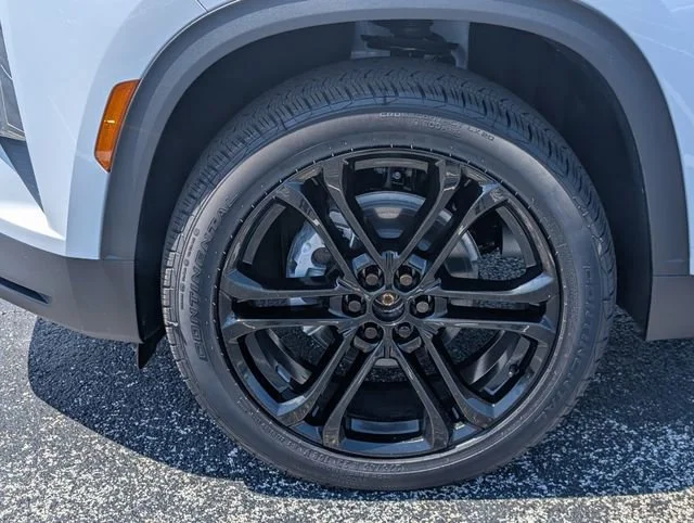 New 2026 Summit White Chevrolet LT image 14