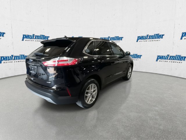 Certified Used 2022 Black Ford SEL image 11