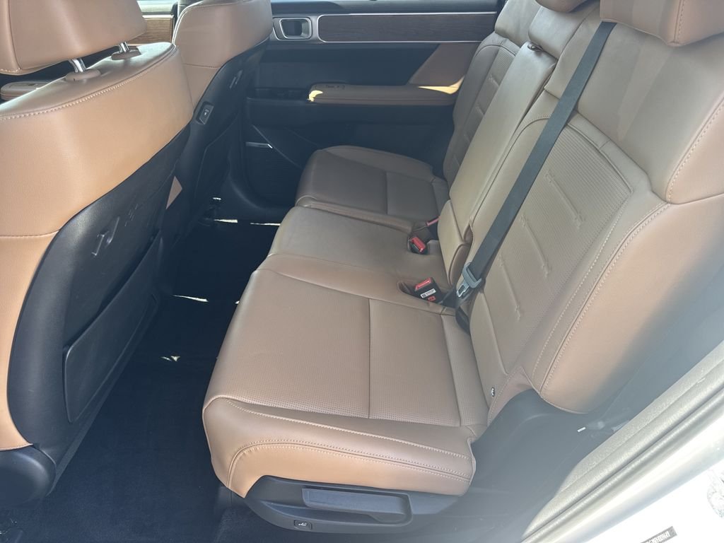 Used 2024 White Hyundai Limited image 20