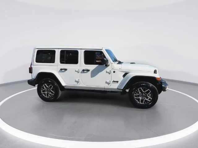 Used 2026 White Jeep Sahara image 2