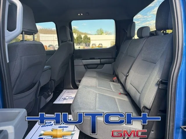 Used 2024 Blue Ford XLT image 19