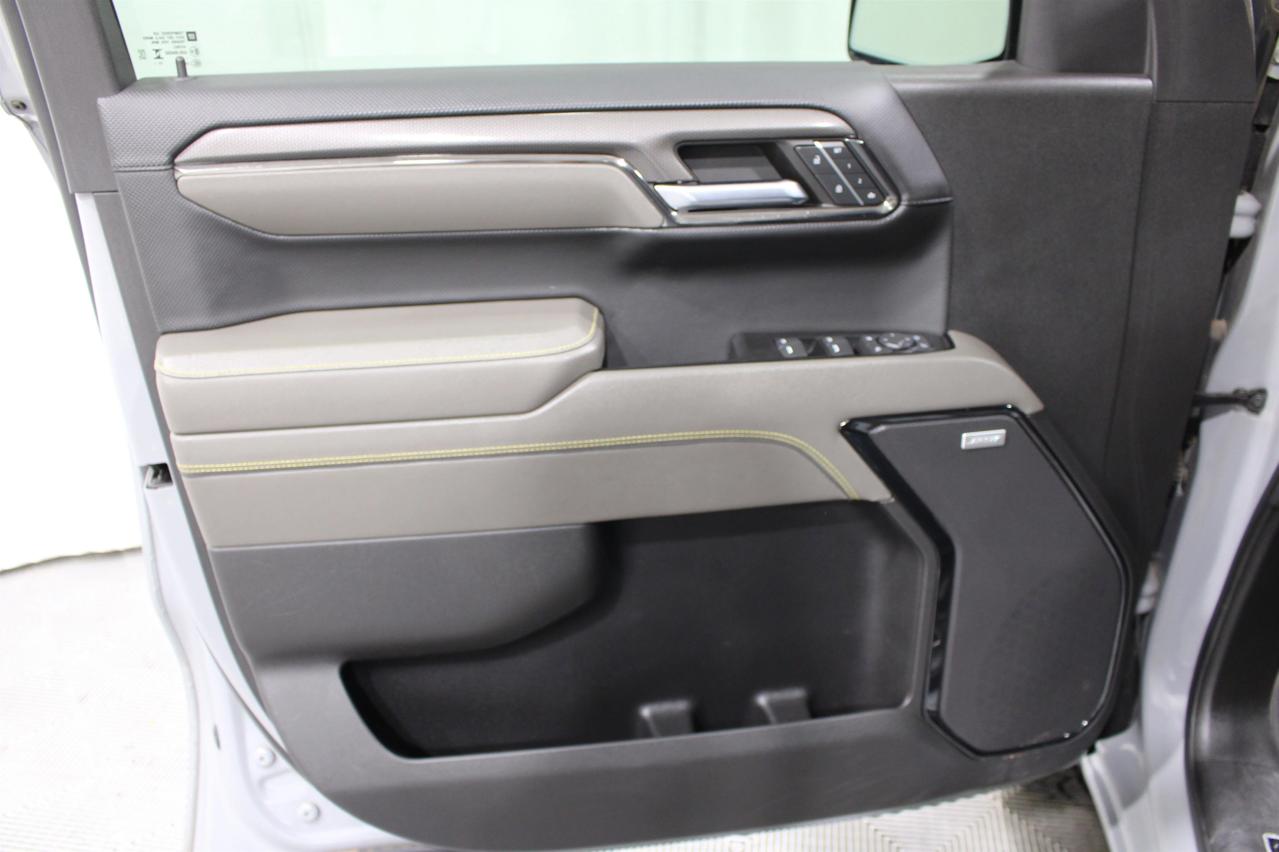 2024 Chevrolet Silverado 1500 ZR2 - Photo 6