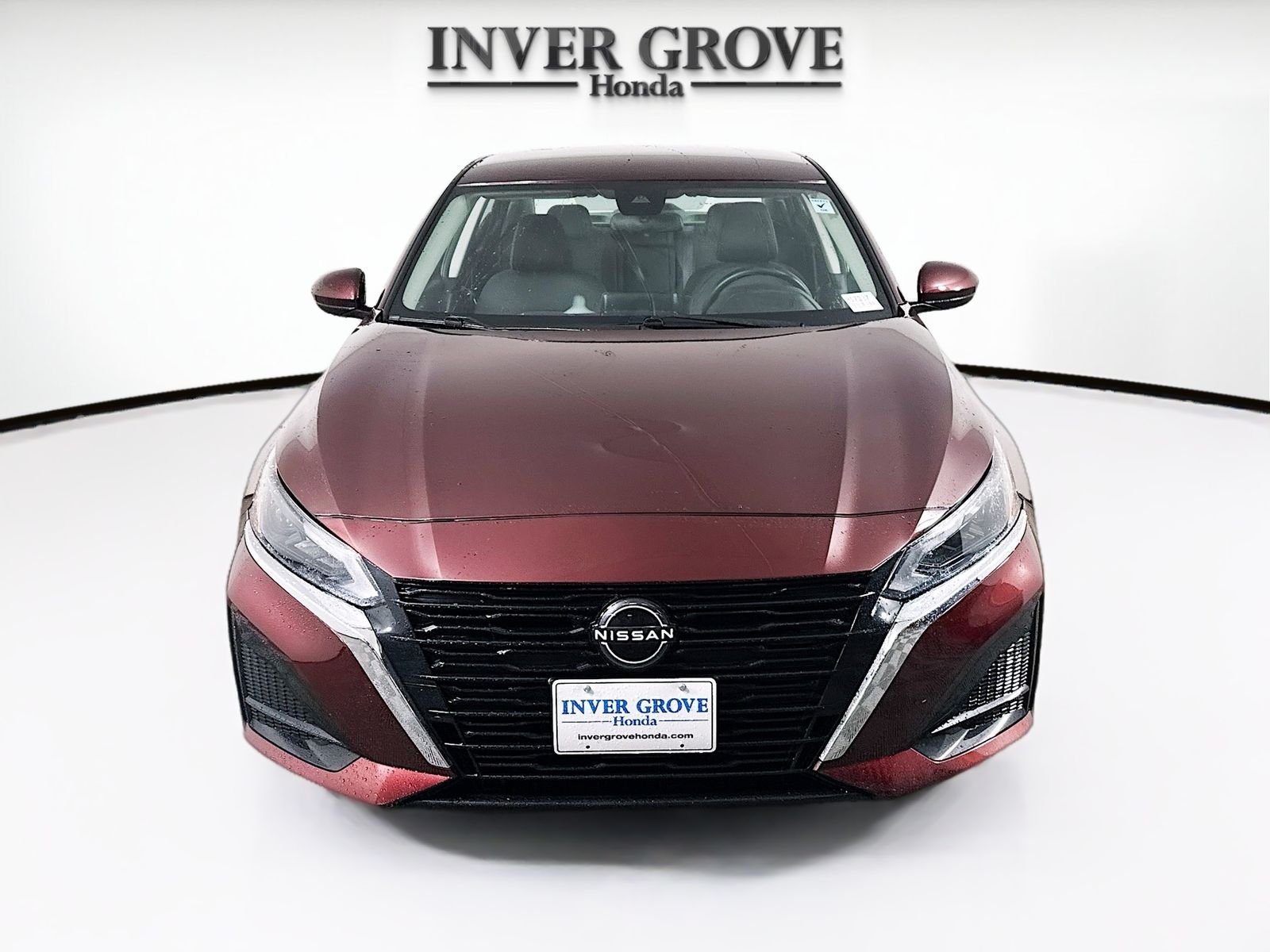 Used 2023 Nissan Altima SV with VIN 1N4BL4DW0PN420446 for sale in Inver Grove Heights, Minnesota