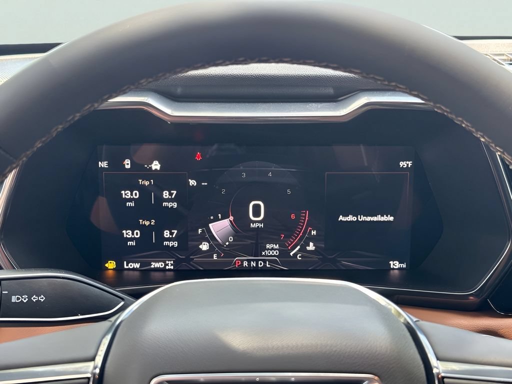 2026 GMC Canyon AT4 - Photo 14