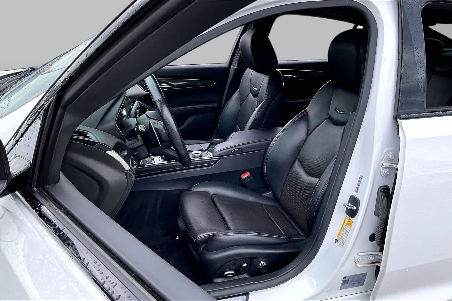 Used 2021 Summit White Cadillac V-Series image 7