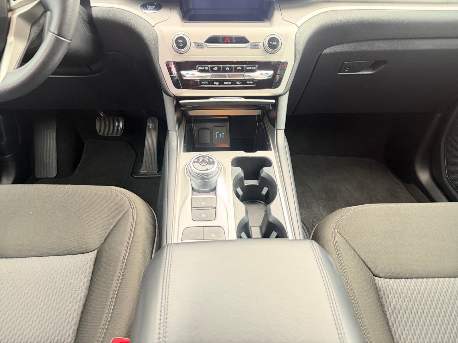 Used 2024 Carbonized Gray Metallic Ford XLT image 12