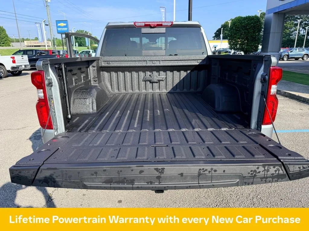 New 2026 Sterling Gray Metallic Chevrolet High Country image 14