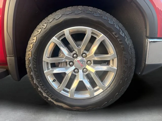 Used 2019 Red GMC SLT image 39