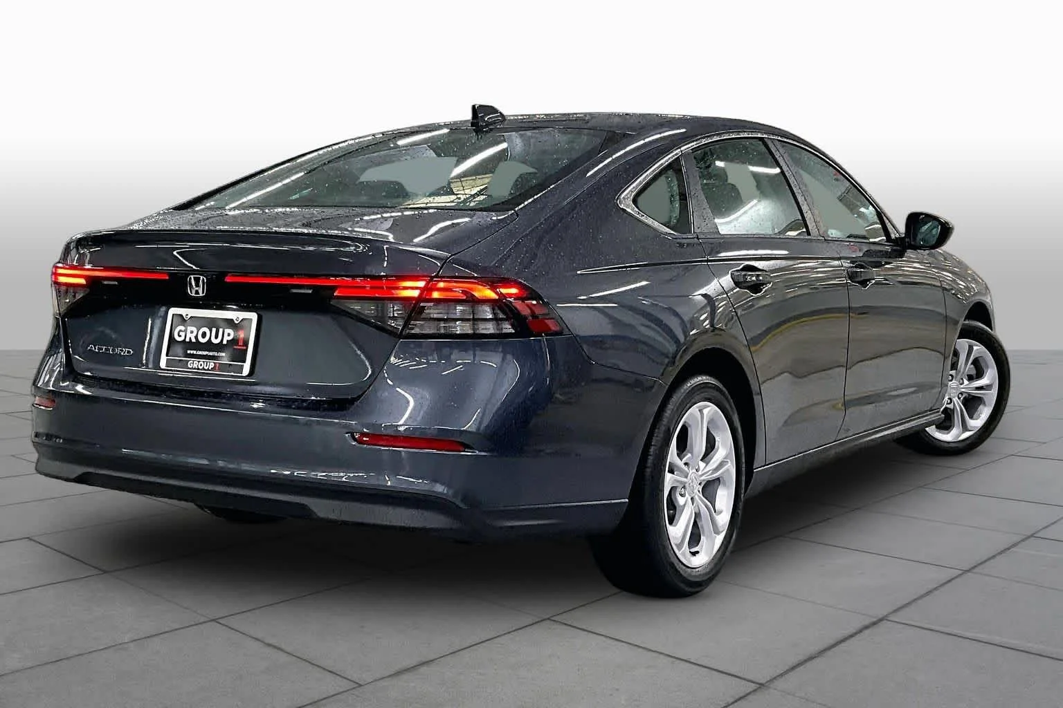 Used 2026 Meteorite Gray Metallic Honda LX image 13