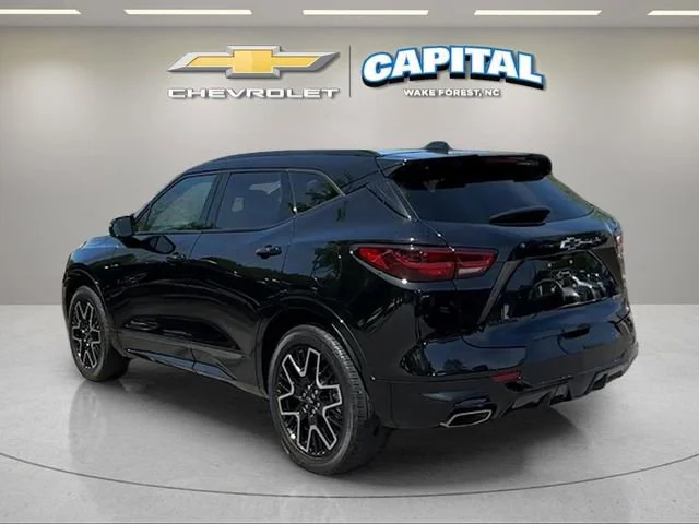 Used 2023 Black Chevrolet RS image 4
