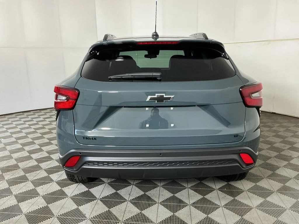 New 2026 Gray Chevrolet LT image 6