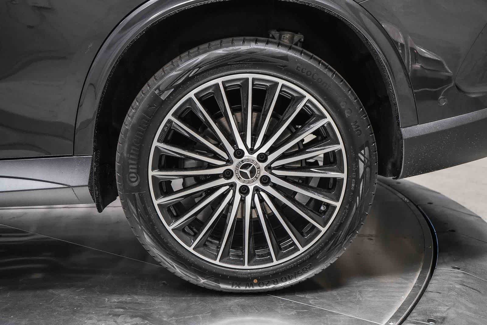New 2026 Graphite Grey Metallic Mercedes-Benz GLC 300 image 13