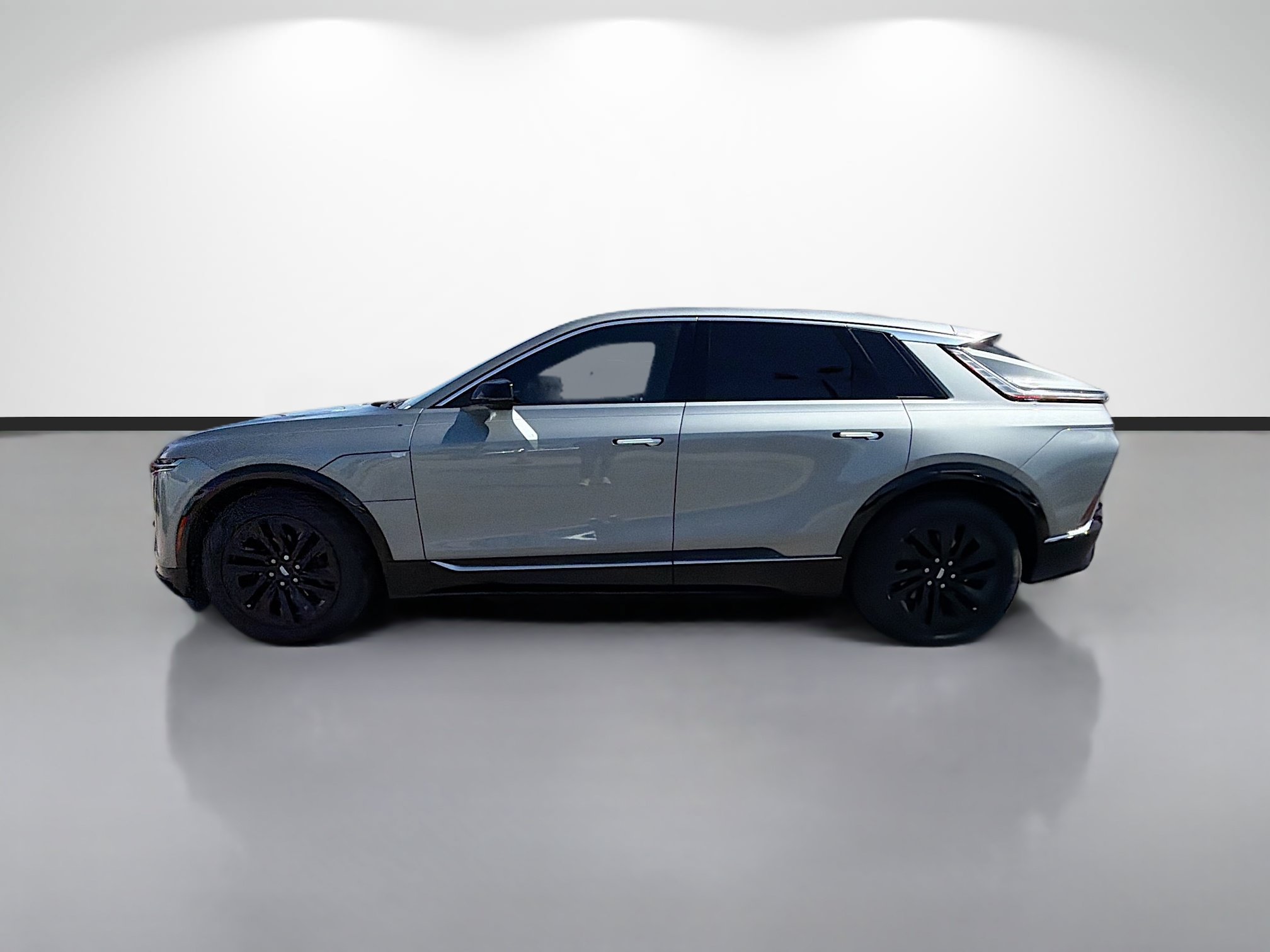 Used 2024 Cadillac LYRIQ Tech with VIN 1GYKPMRK1RZ102670 for sale in Tampa, FL