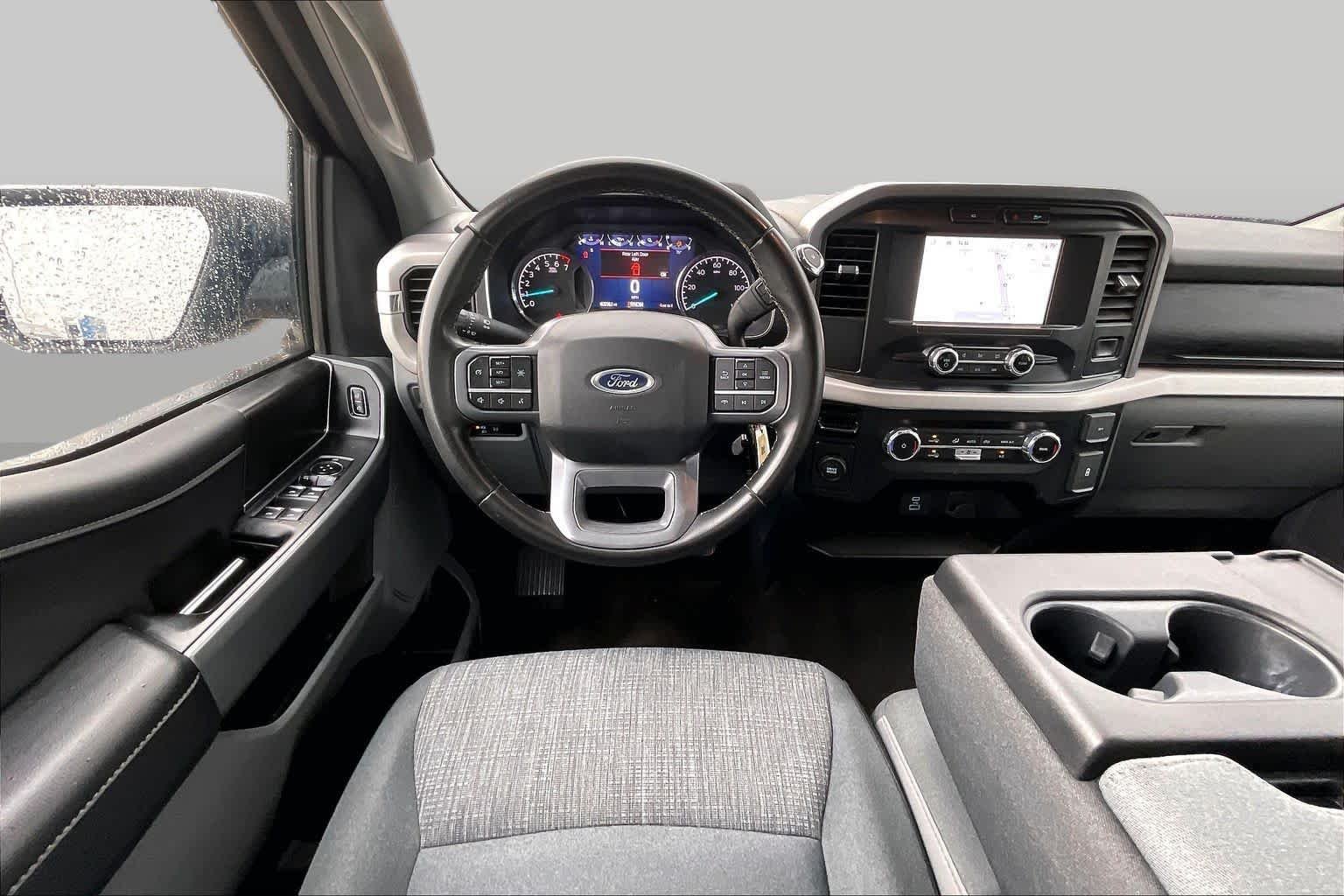 Used 2023 Agate Black Ford XLT image 6