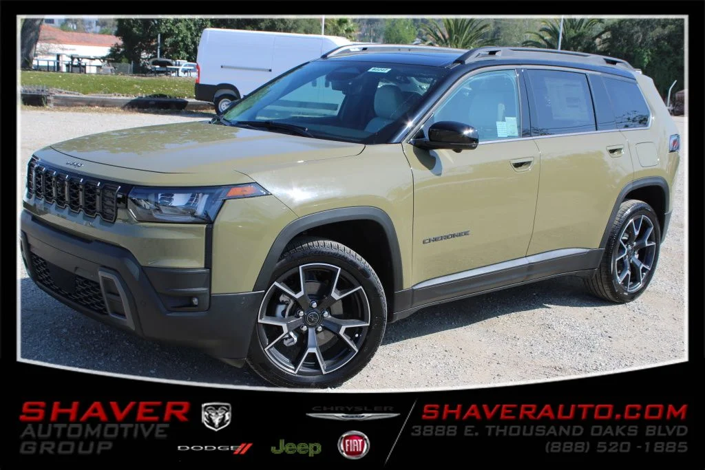 2026 Jeep Cherokee Overland HEV 4X4's photo