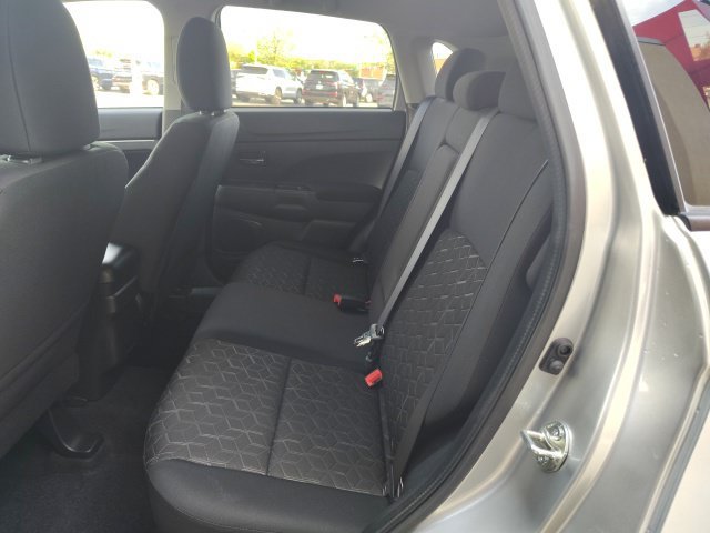 Used 2025 Silver Mitsubishi 2.0 ES image 23