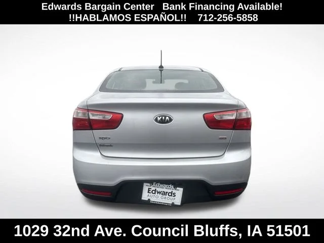 Used 2015 Silver Kia LX image 6