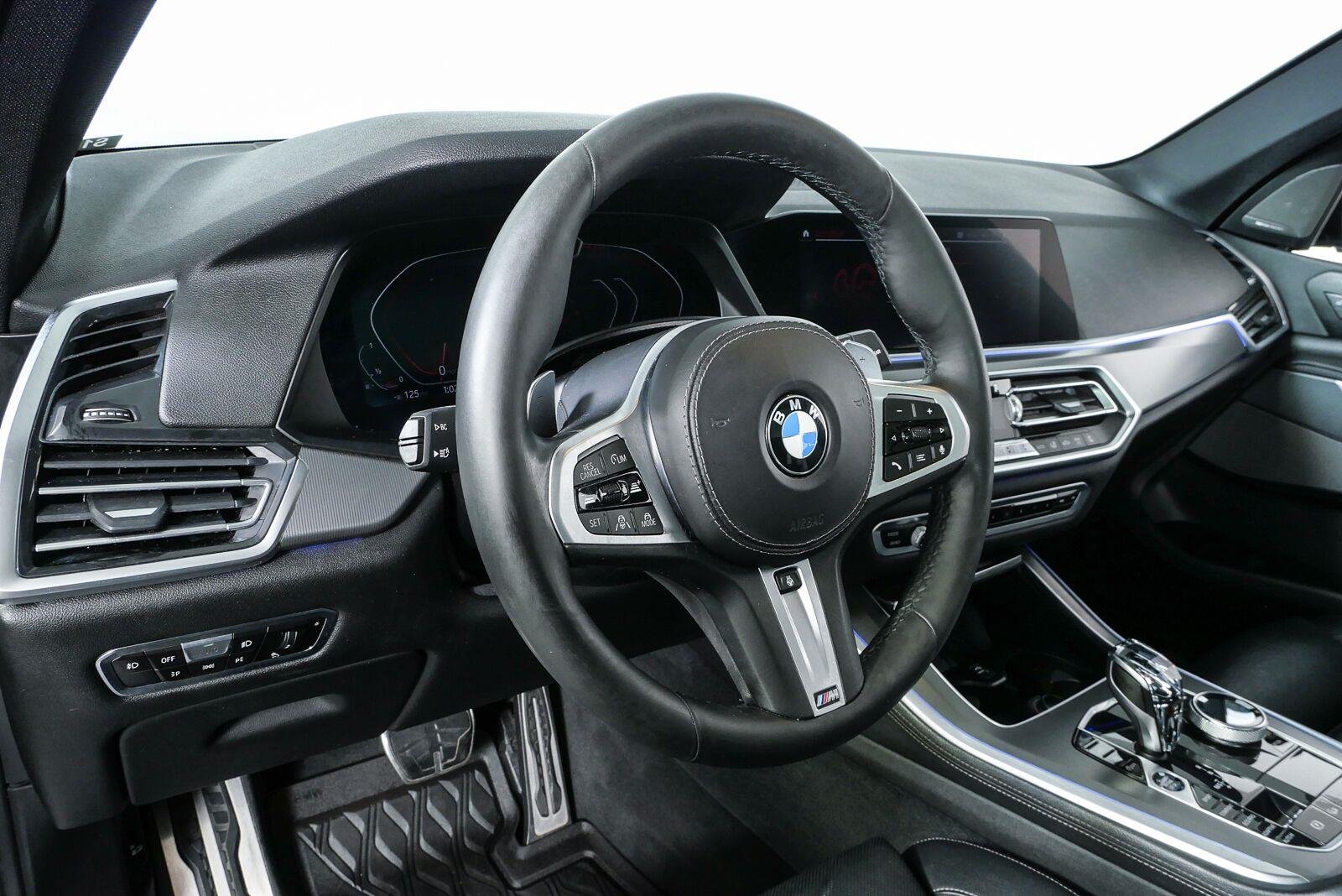 Used 2019 Tanzanite Blue II Metallic BMW xDrive40i image 4