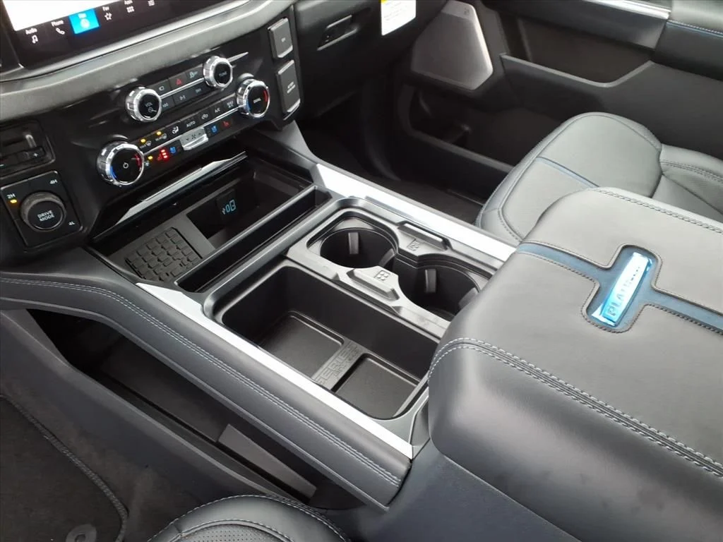 New 2026 Carbonized Gray Metallic Ford F-250® Platinum® image 23