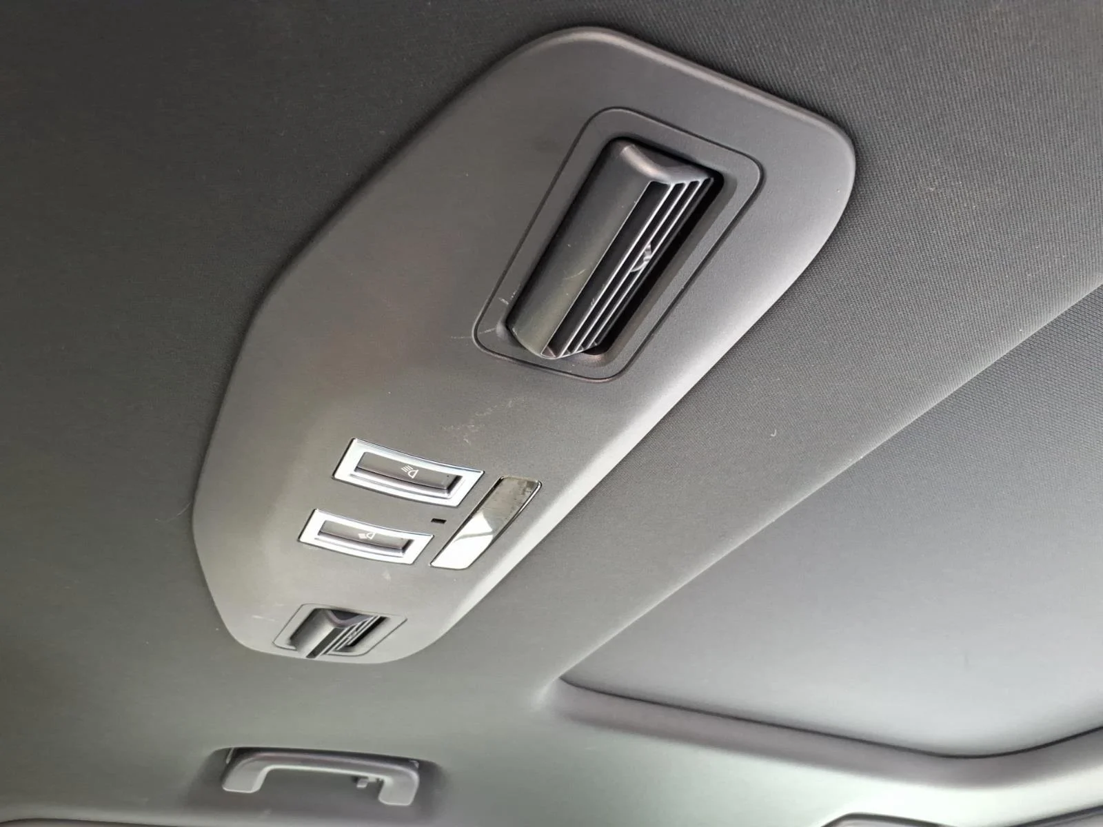 Used 2020 Fuji White Land Rover SE image 27