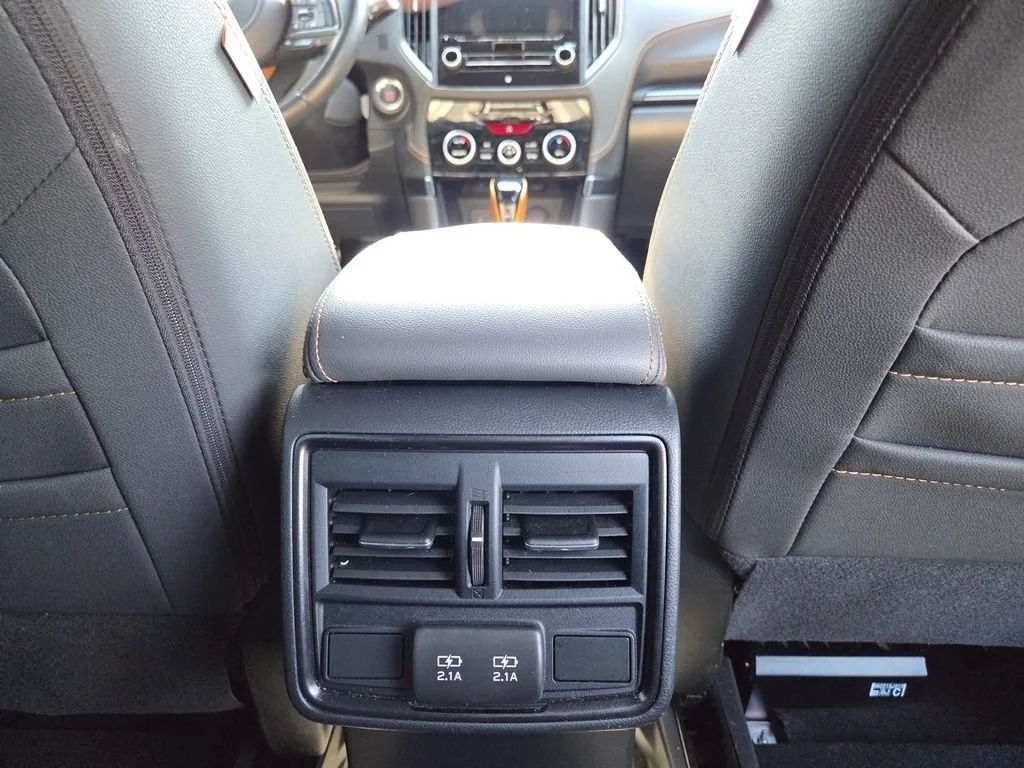 Used 2022 Ice Silver Metallic Subaru Wilderness image 33