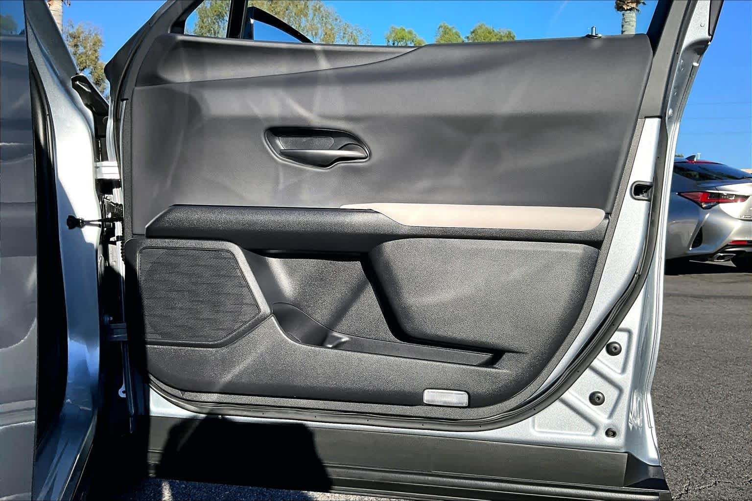Certified Used 2024 IRIDIUM Lexus Premium image 21