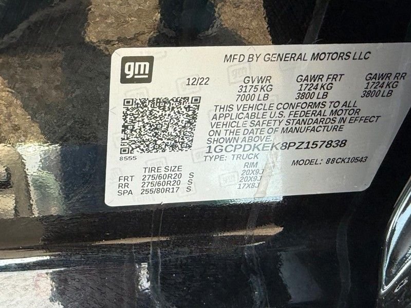 Used 2023 Black Chevrolet LT image 30