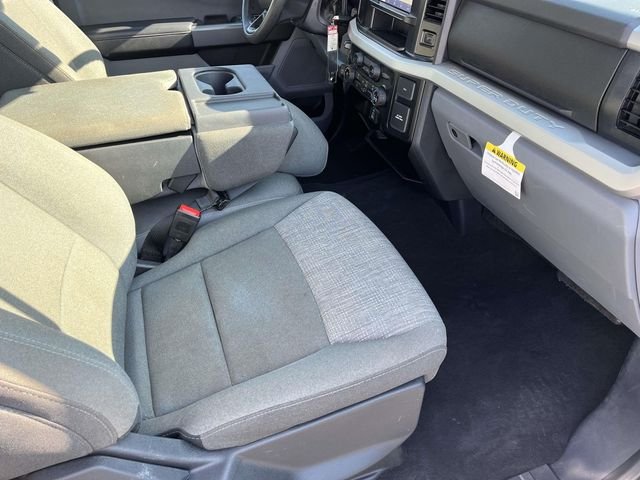 Used 2025 White Ford XLT image 23