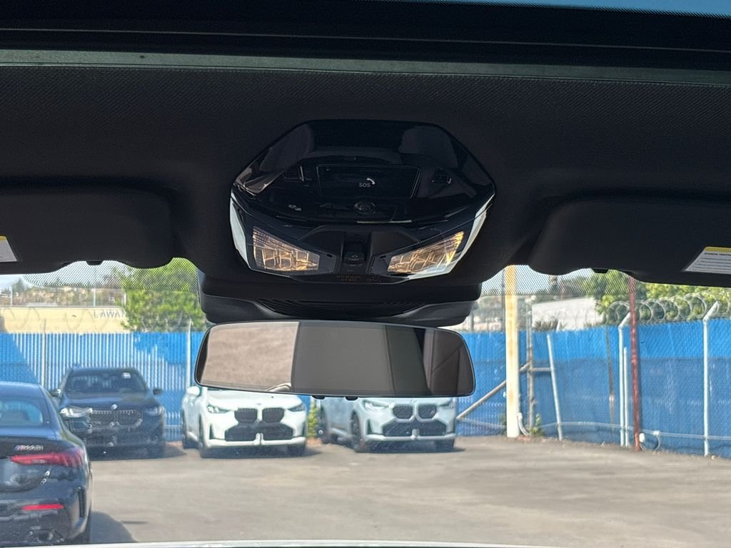 New 2026 Mineral White Metallic BMW 30 xDrive image 22