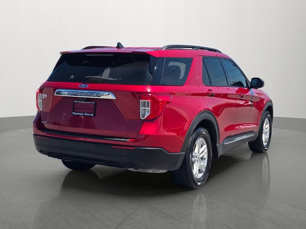 Used 2023 Red Ford XLT image 5