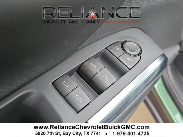 2027 Chevrolet Traverse LT - Photo 17