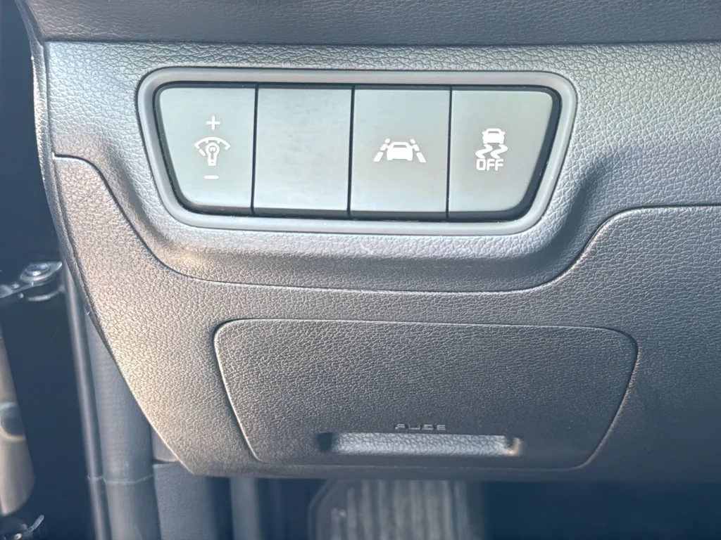 Certified Used 2021 Black Kia FE image 27