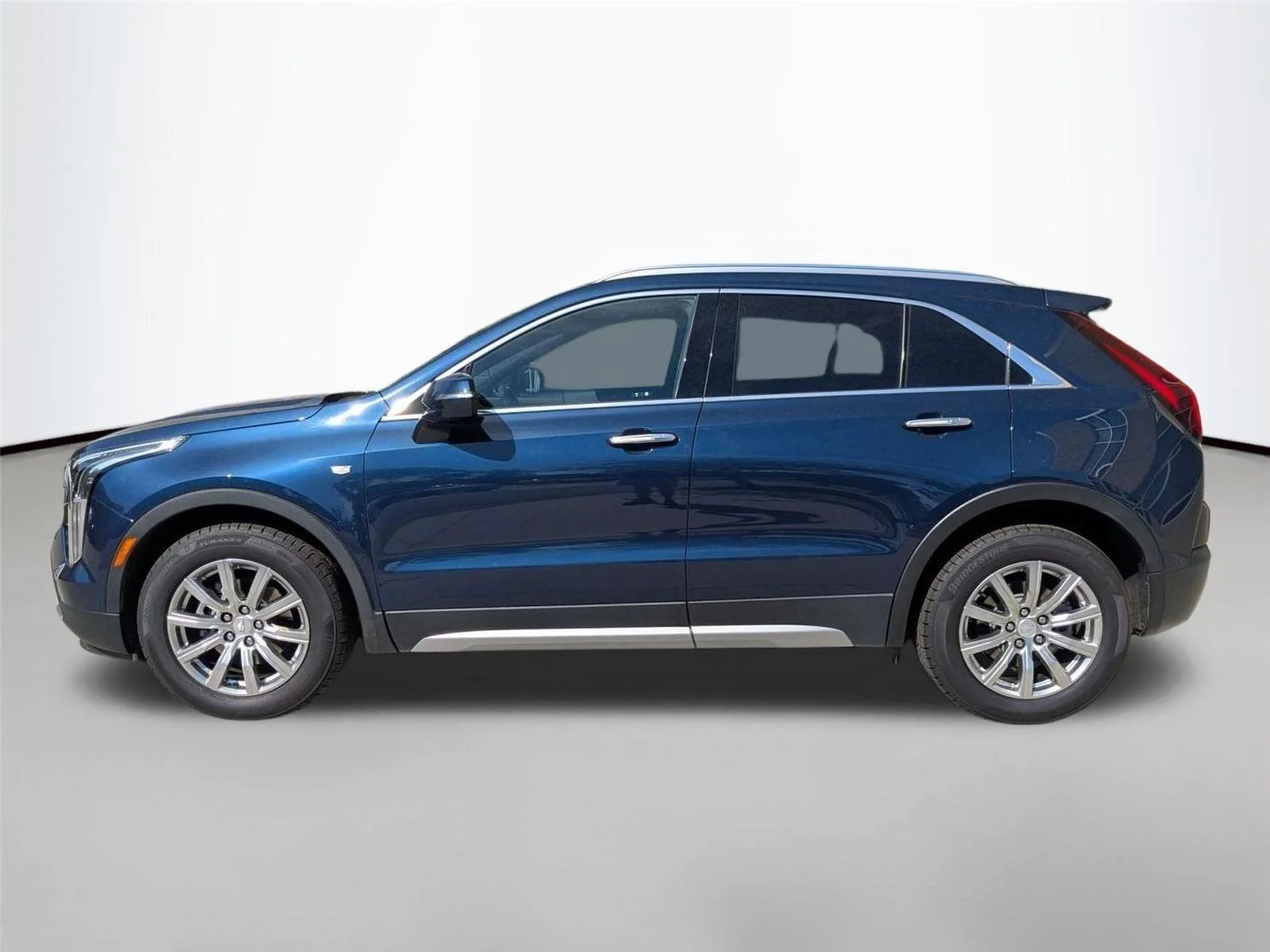 Used 2021 Twilight Blue Metallic Cadillac FWD Premium Luxury image 8