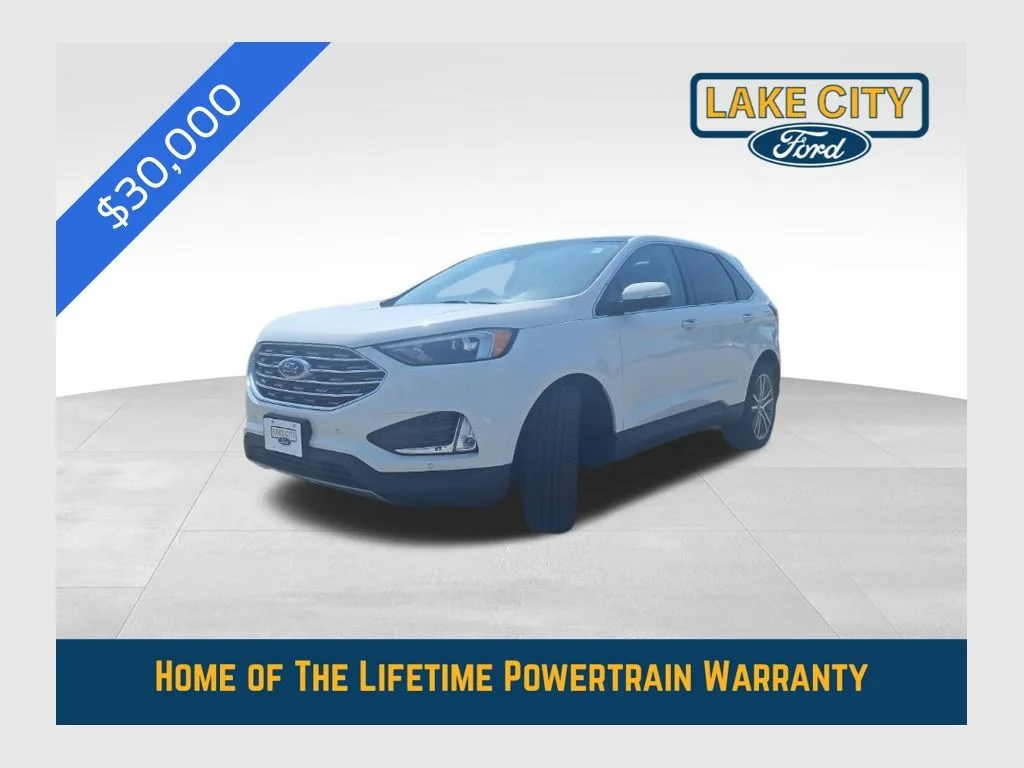 2022 Ford Edge Titanium AWD's photo