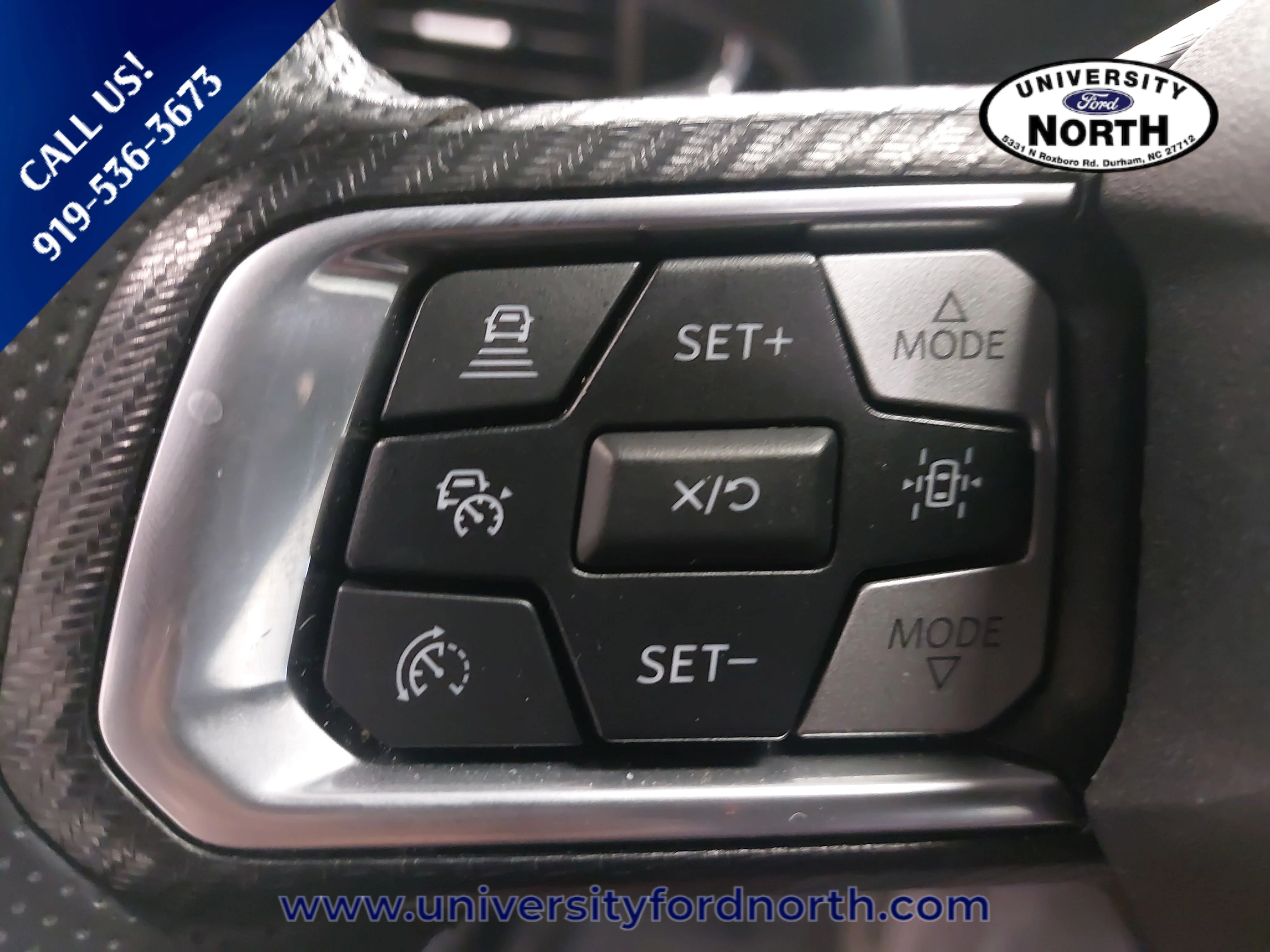 Used 2024 Oxford White Ford GT Premium image 17