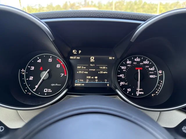 Used 2021 Blue Alfa Romeo Sprint image 28