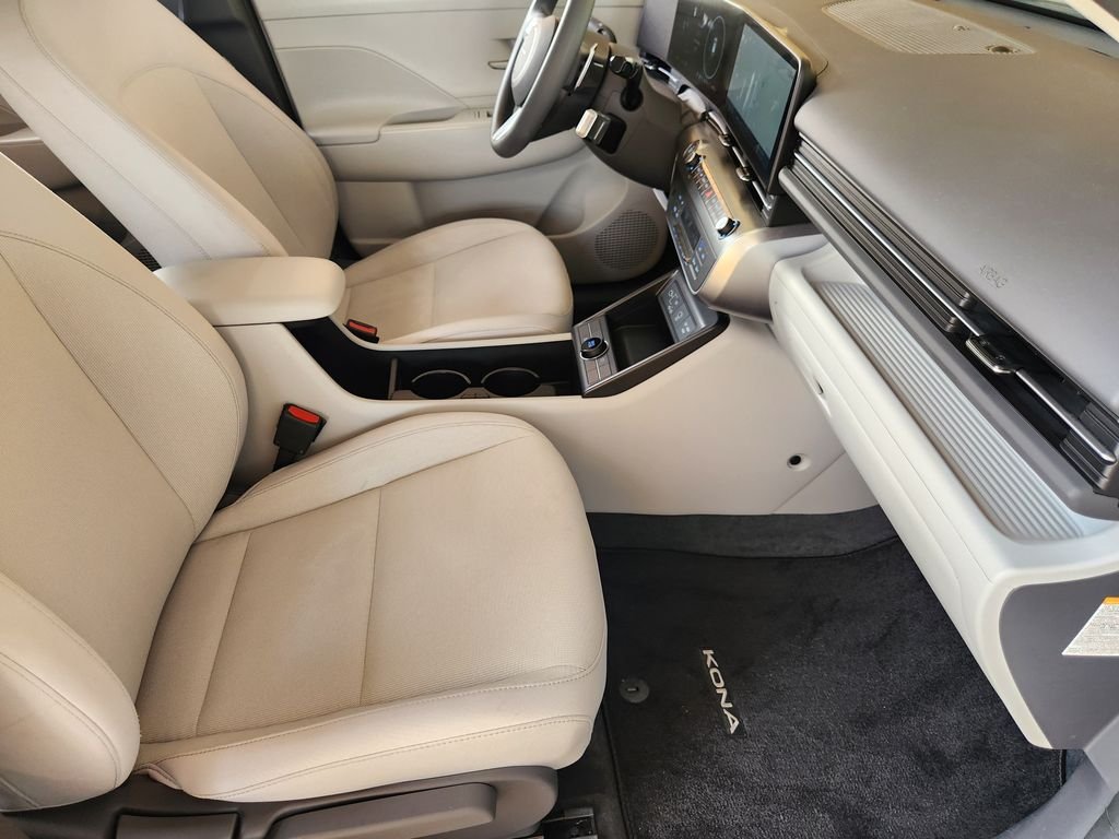 Used 2024 Mirage Green Hyundai SE image 16