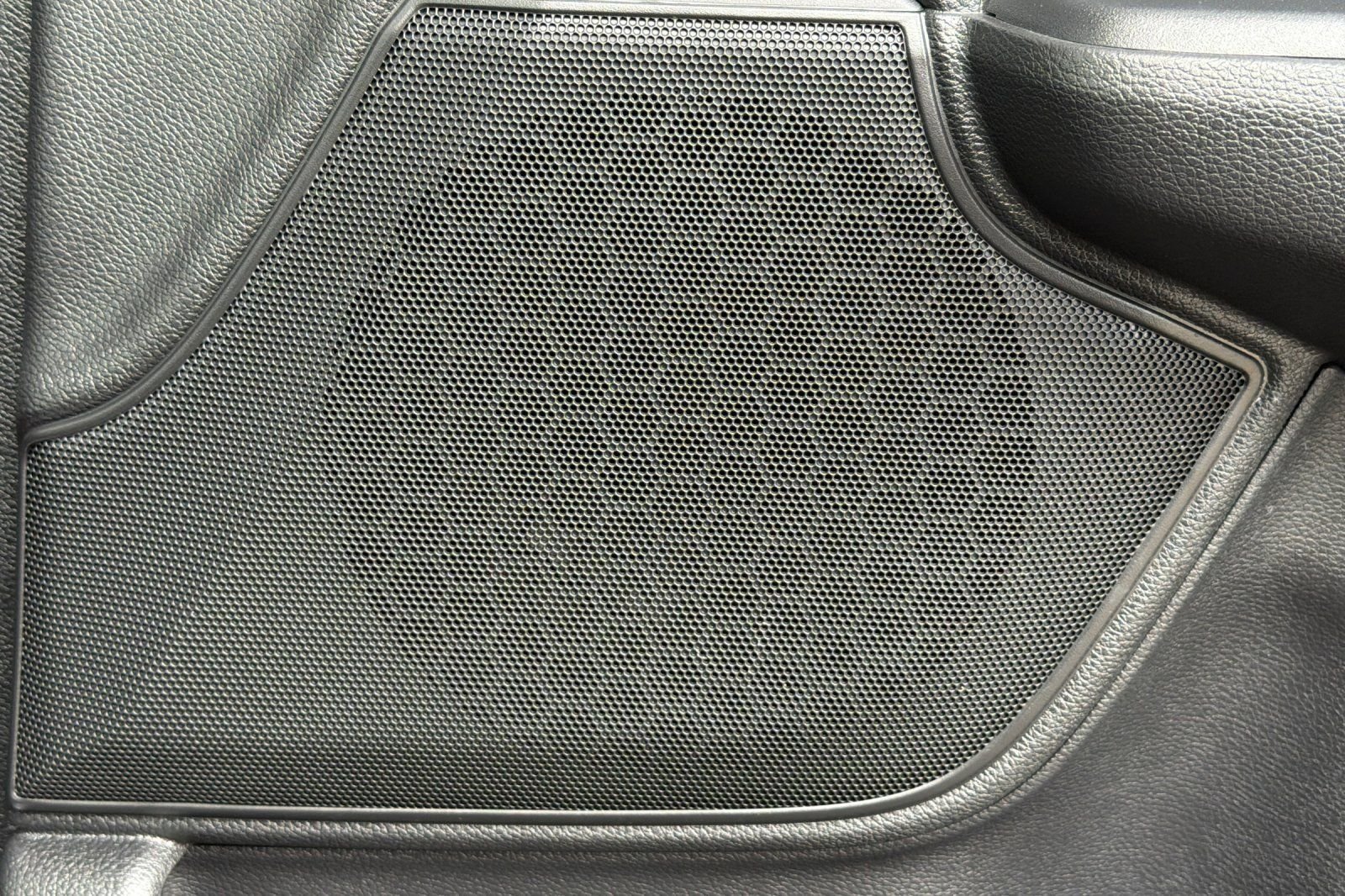 Used 2022  Honda EX image 24