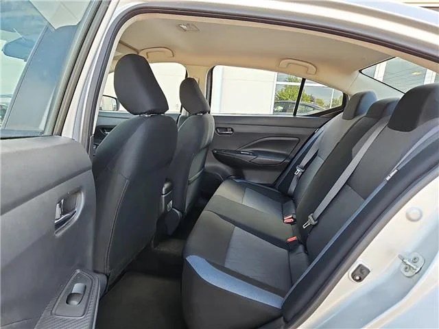 Used 2024 Silver Nissan 1.6 SV image 8
