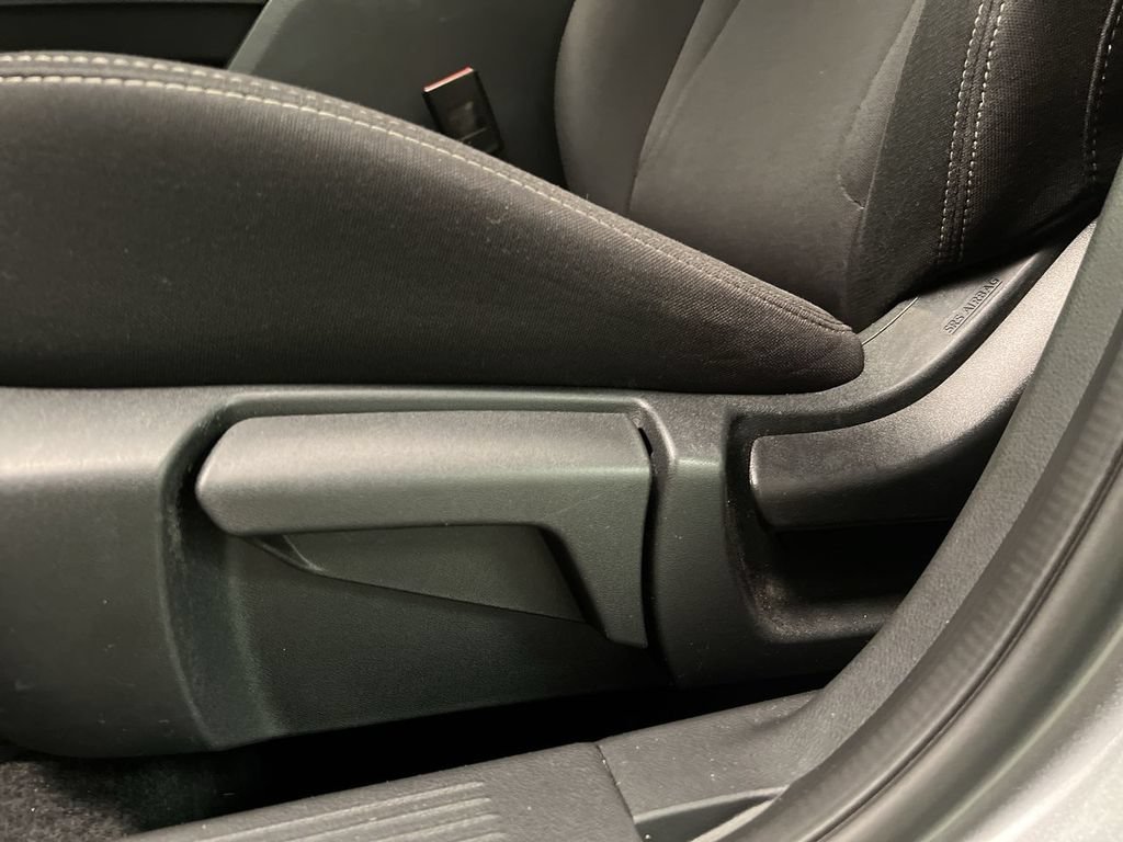2024 Nissan Rogue S - Photo 12